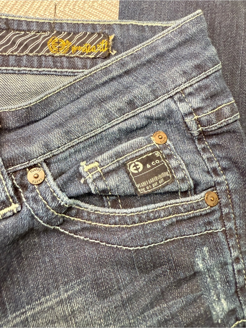 Planet Earth Organic Distressed Slim Jeans Size 27 Medium Wash Stretch Denim EUC